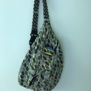 KAVU sling bag